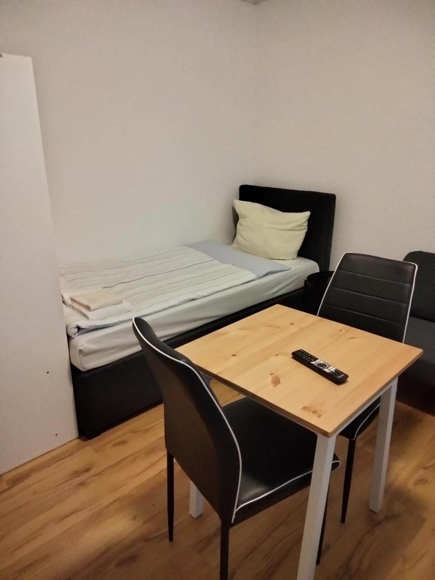 City Apartments Direkt Am Hauptbahnhof - Perfekt Fuer Pendler Und Monteure นอยมึนสเตอร์ ภายนอก รูปภาพ