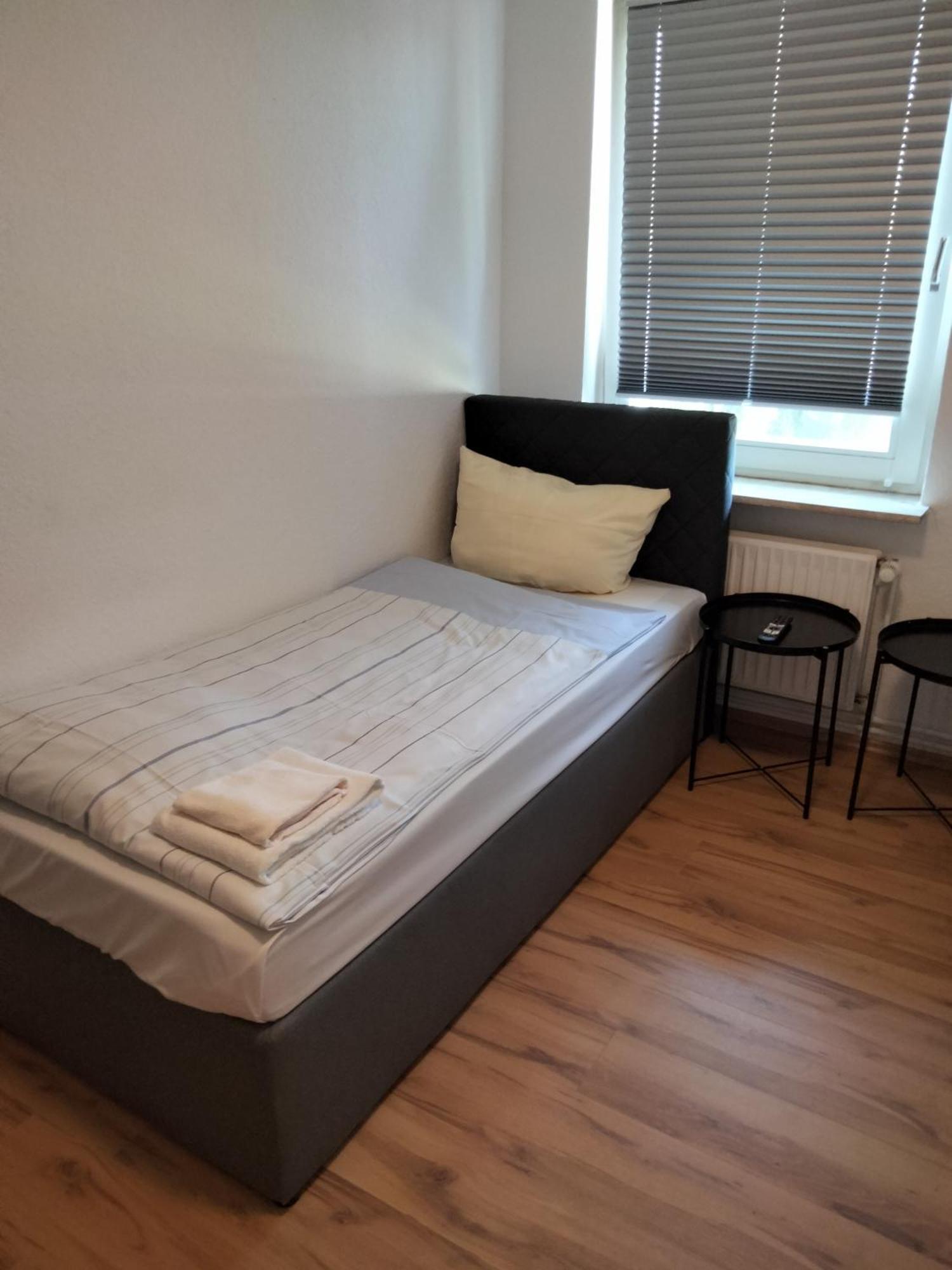 City Apartments Direkt Am Hauptbahnhof - Perfekt Fuer Pendler Und Monteure นอยมึนสเตอร์ ภายนอก รูปภาพ