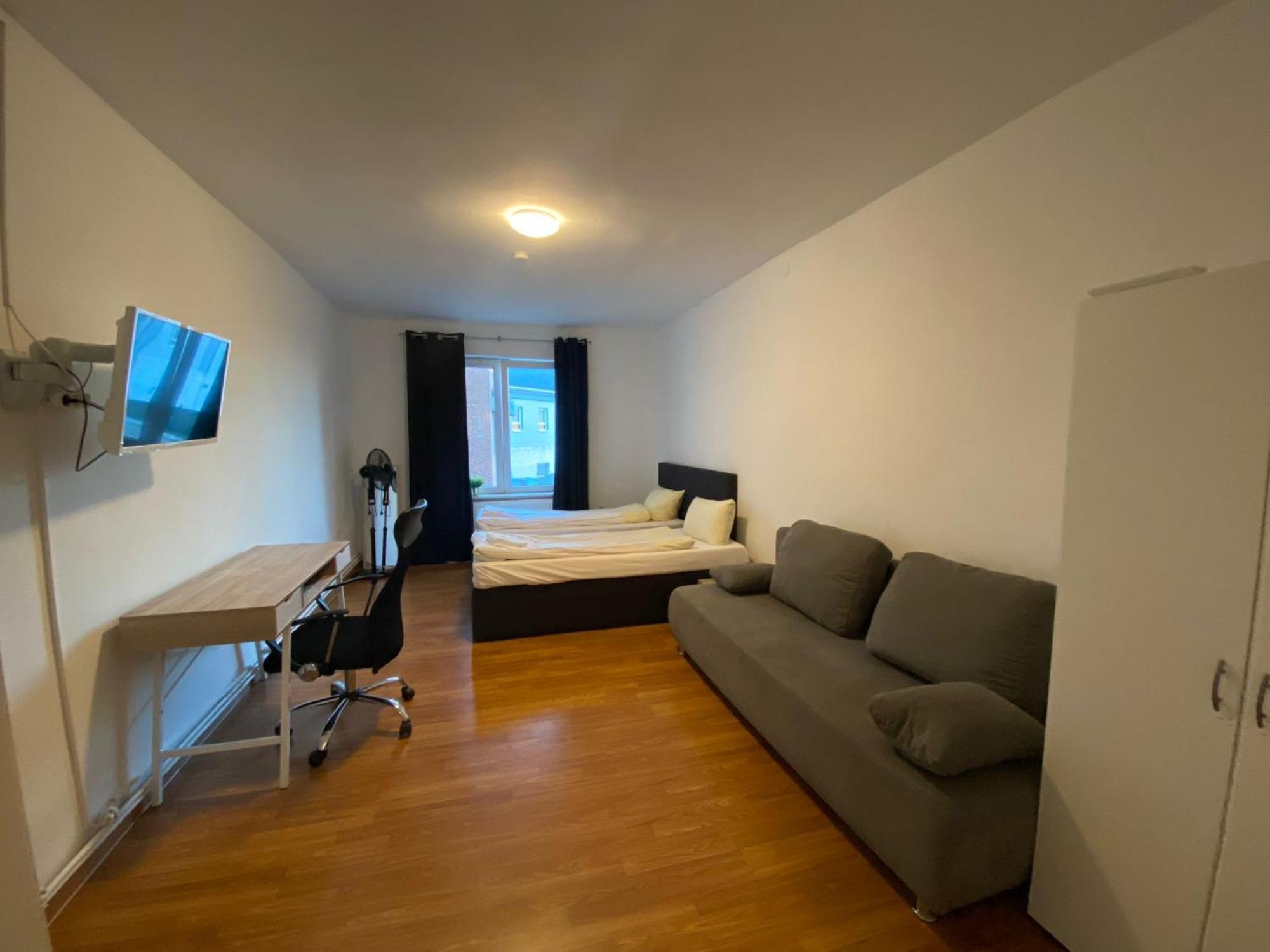 City Apartments Direkt Am Hauptbahnhof - Perfekt Fuer Pendler Und Monteure นอยมึนสเตอร์ ภายนอก รูปภาพ