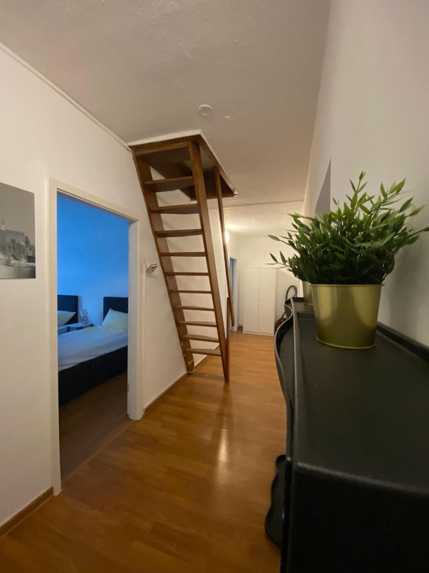 City Apartments Direkt Am Hauptbahnhof - Perfekt Fuer Pendler Und Monteure นอยมึนสเตอร์ ภายนอก รูปภาพ