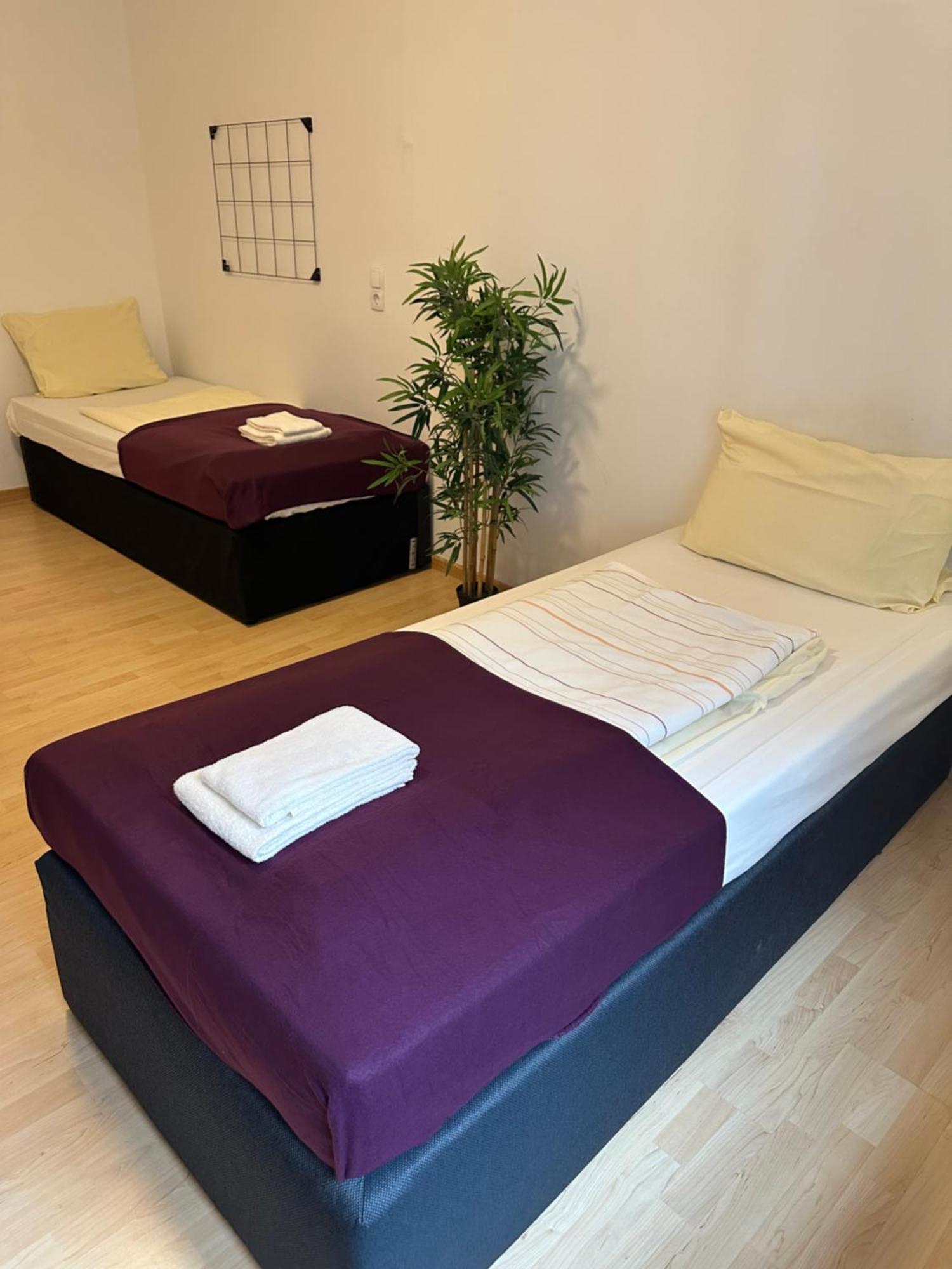 City Apartments Direkt Am Hauptbahnhof - Perfekt Fuer Pendler Und Monteure นอยมึนสเตอร์ ภายนอก รูปภาพ