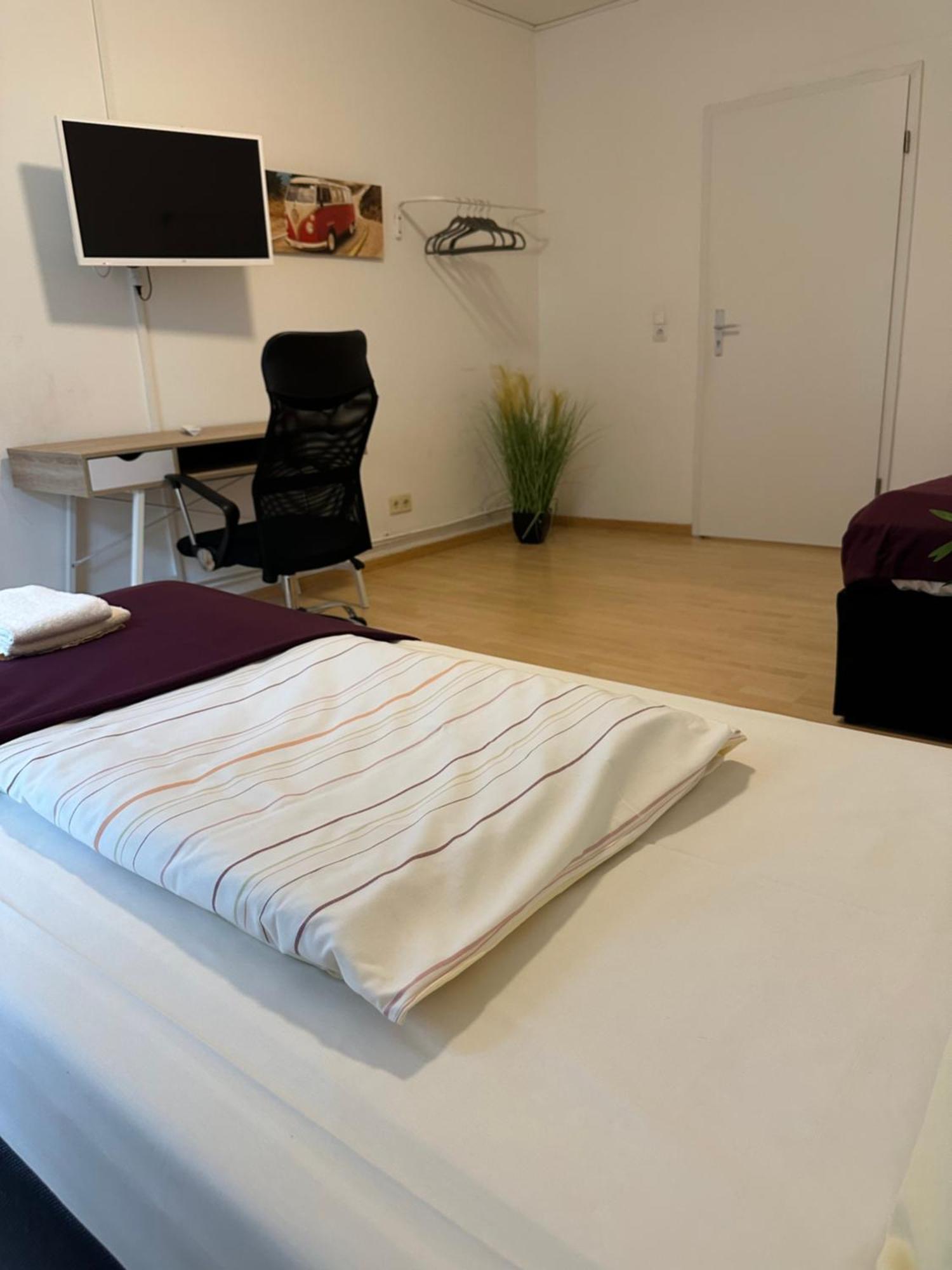 City Apartments Direkt Am Hauptbahnhof - Perfekt Fuer Pendler Und Monteure นอยมึนสเตอร์ ภายนอก รูปภาพ
