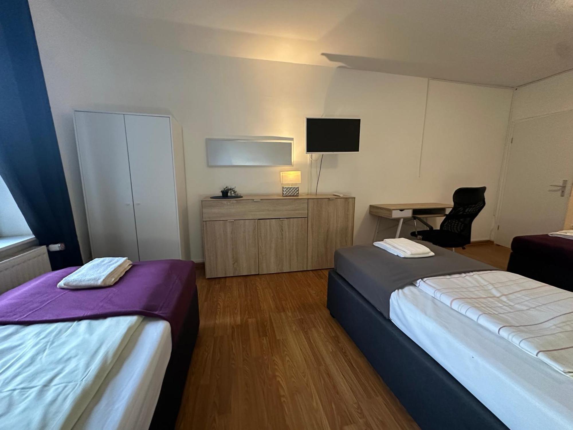 City Apartments Direkt Am Hauptbahnhof - Perfekt Fuer Pendler Und Monteure นอยมึนสเตอร์ ภายนอก รูปภาพ
